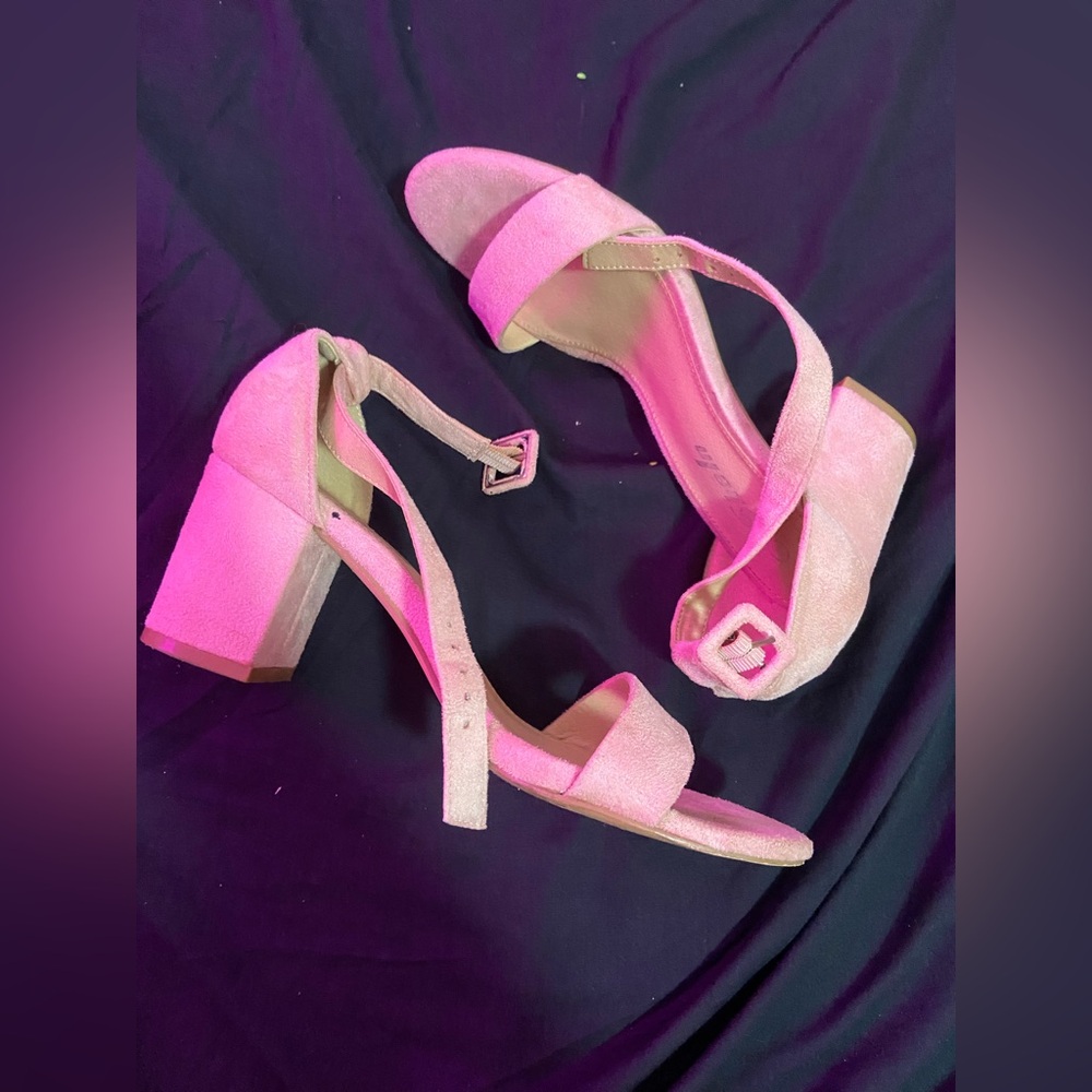 Elegant Pink Block Heel Sandals